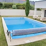 5 Etoiles With Swimming Pool, Sauna And Balneo Villa